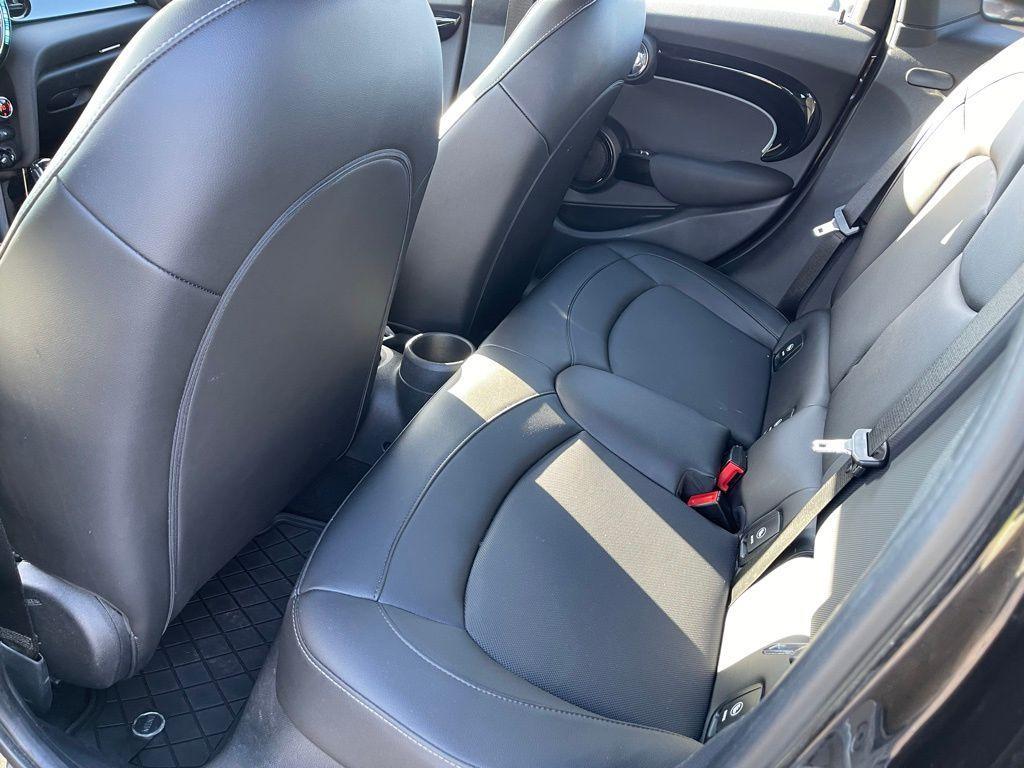 used 2022 MINI Hardtop car, priced at $19,587