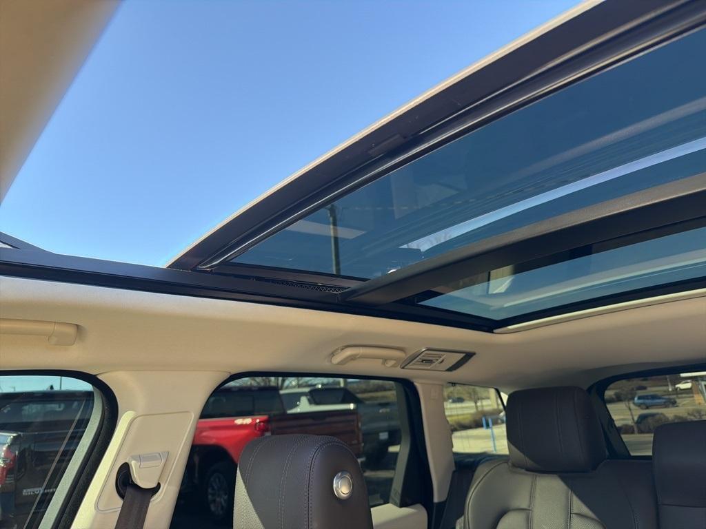 used 2017 Land Rover Range Rover Sport car, priced at $15,900