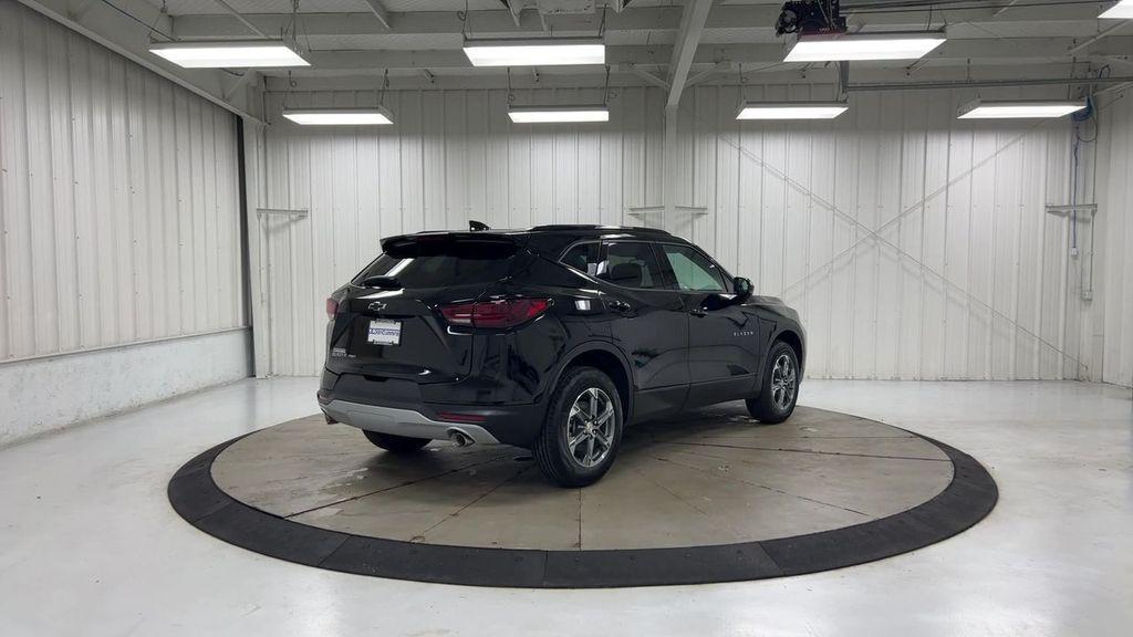 used 2023 Chevrolet Blazer car