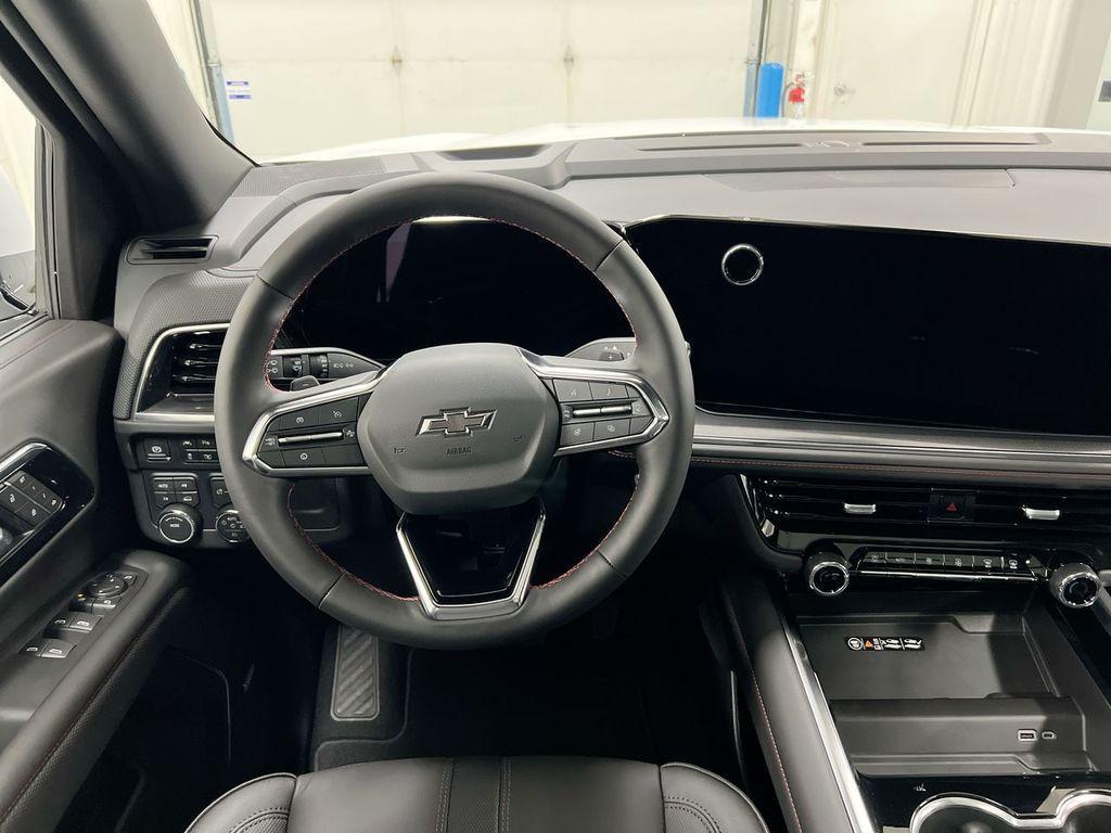 new 2026 Chevrolet Suburban car, priced at $79,402