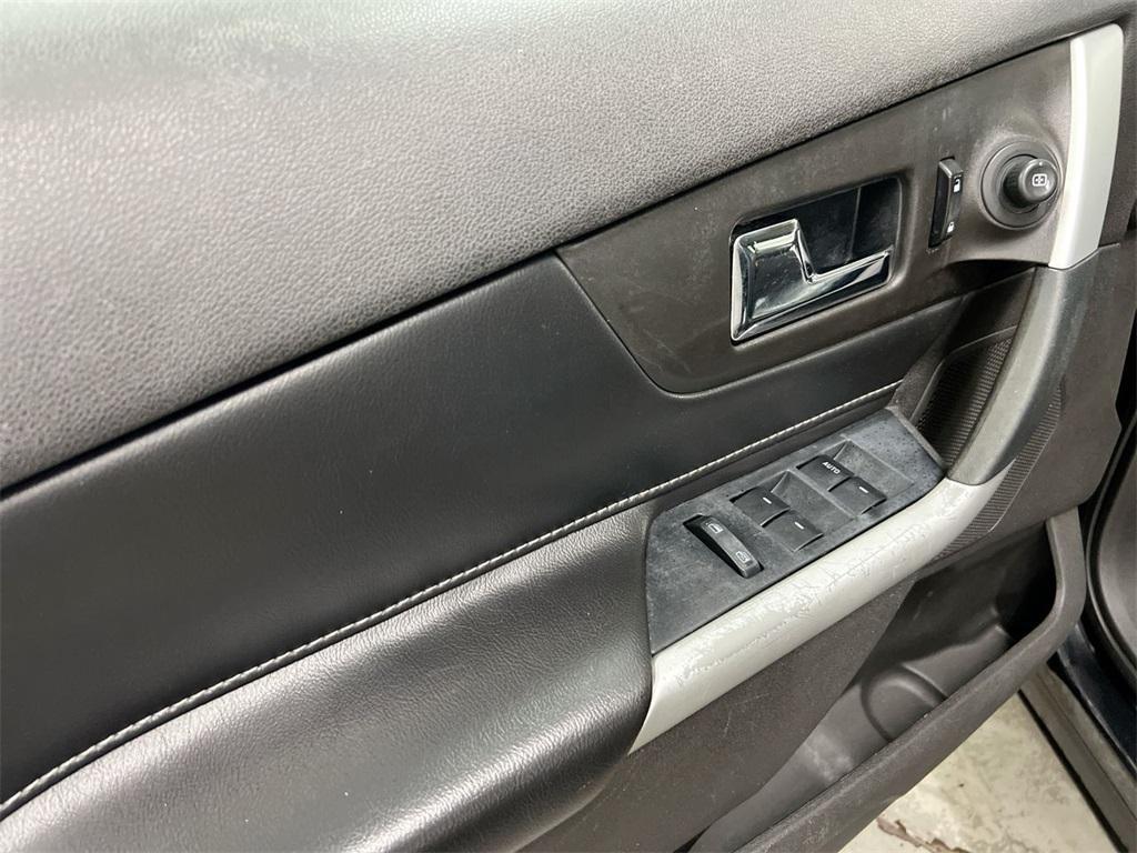 used 2011 Ford Edge car, priced at $3,300