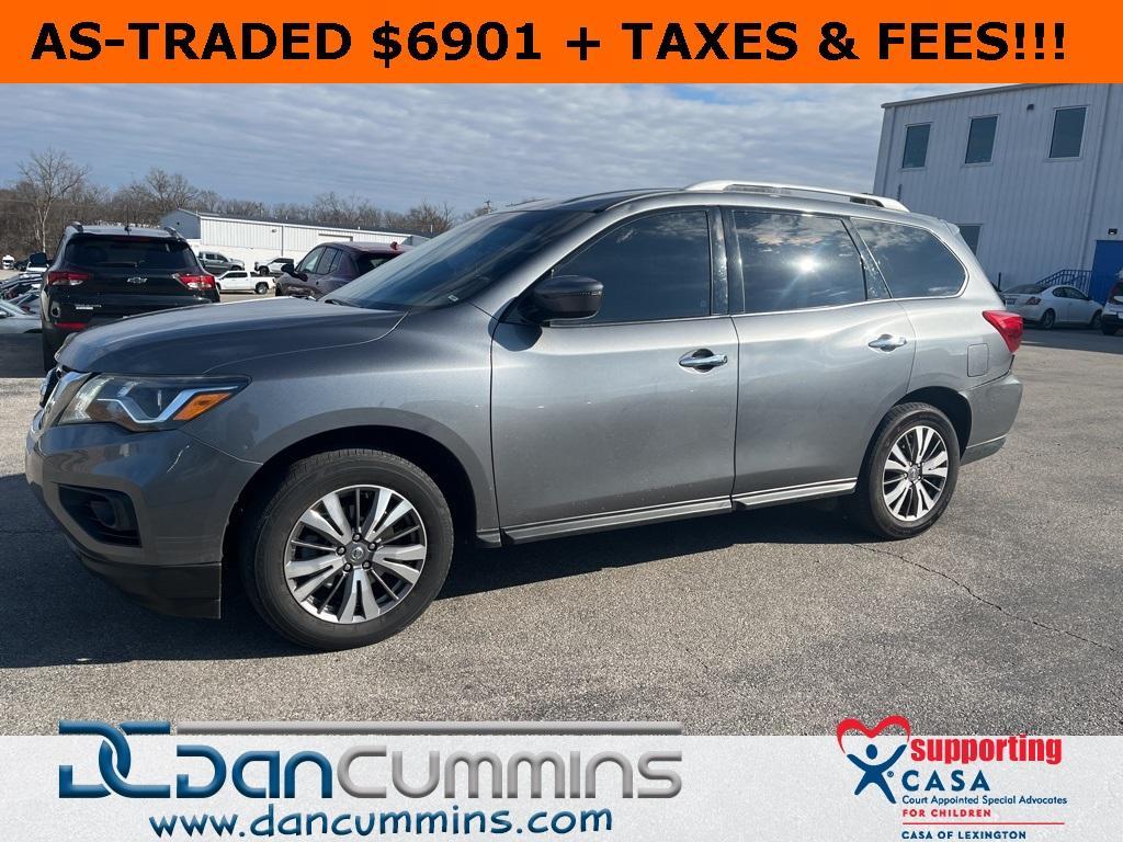 used 2020 Nissan Pathfinder car, priced at $6,901