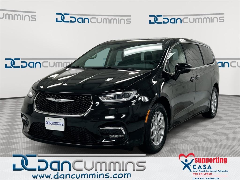 used 2024 Chrysler Pacifica car, priced at $27,587