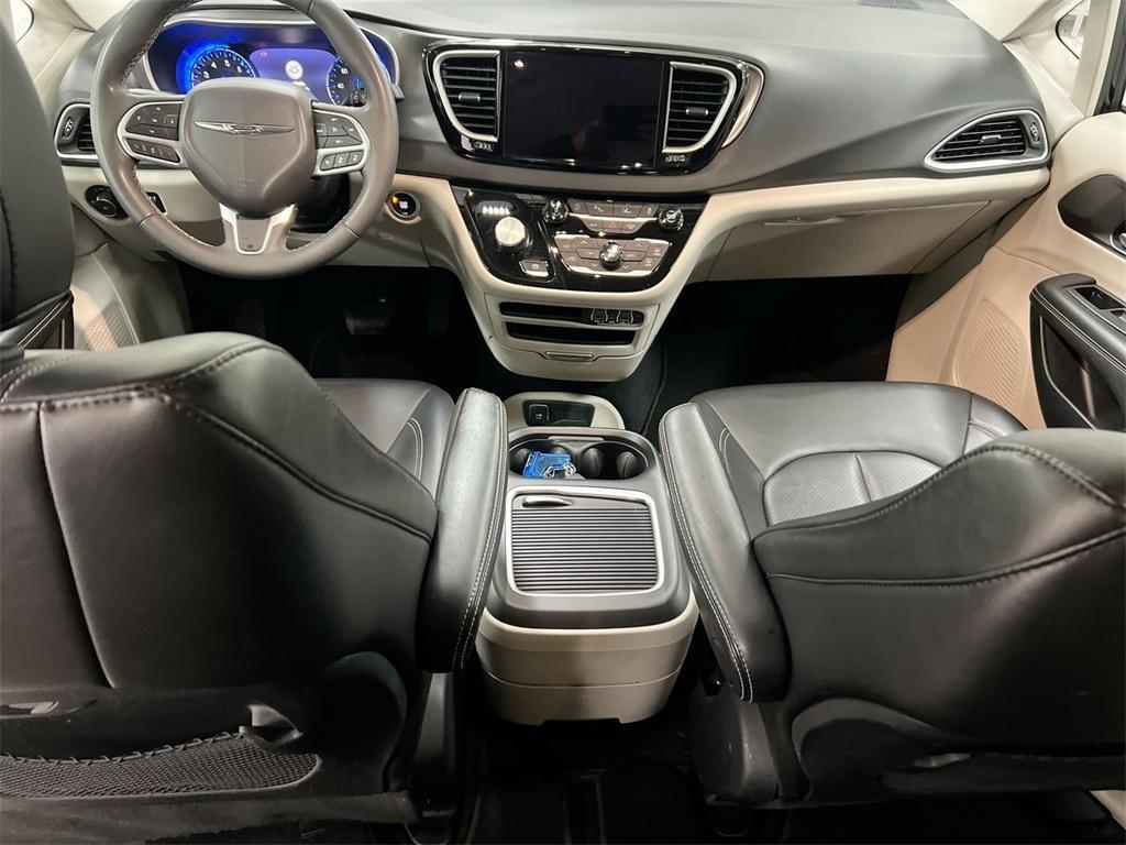 used 2024 Chrysler Pacifica car, priced at $27,587