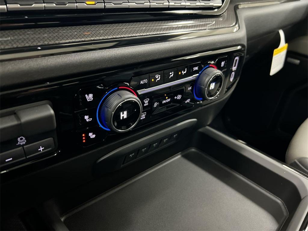 new 2026 Chevrolet Silverado 2500 car, priced at $72,935