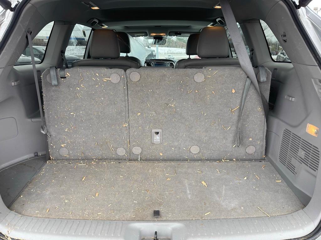 used 2019 Toyota Highlander car, priced at $20,787