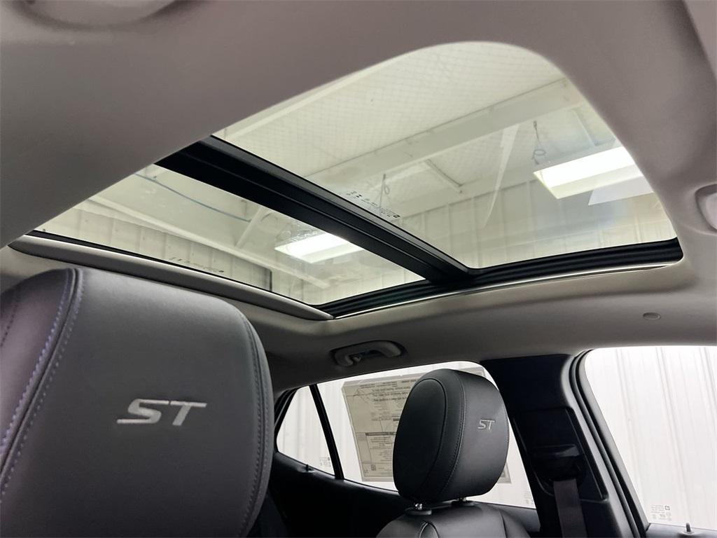 new 2026 Buick Encore GX car, priced at $27,385