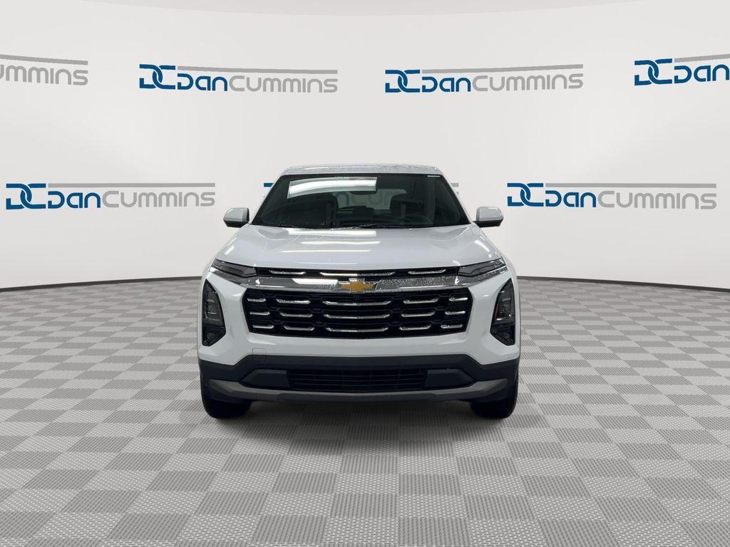 new 2026 Chevrolet Equinox car, priced at $29,873