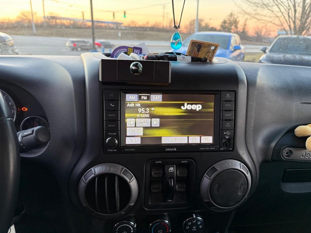 used 2015 Jeep Wrangler Unlimited car, priced at $6,900