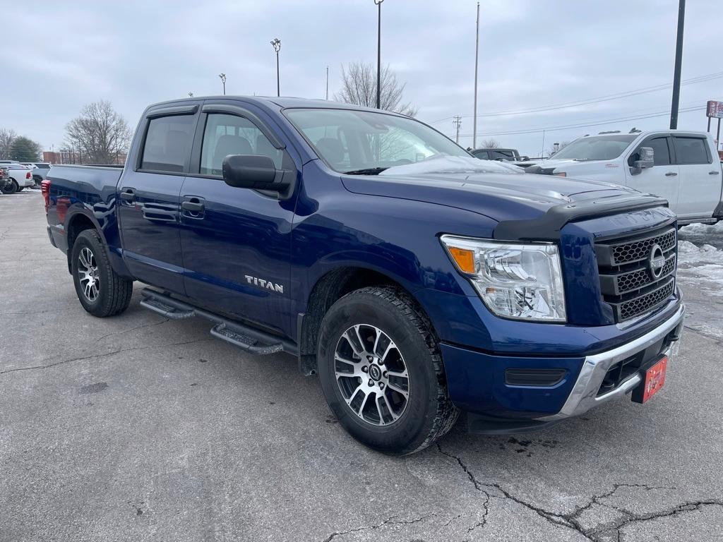 used 2024 Nissan Titan car