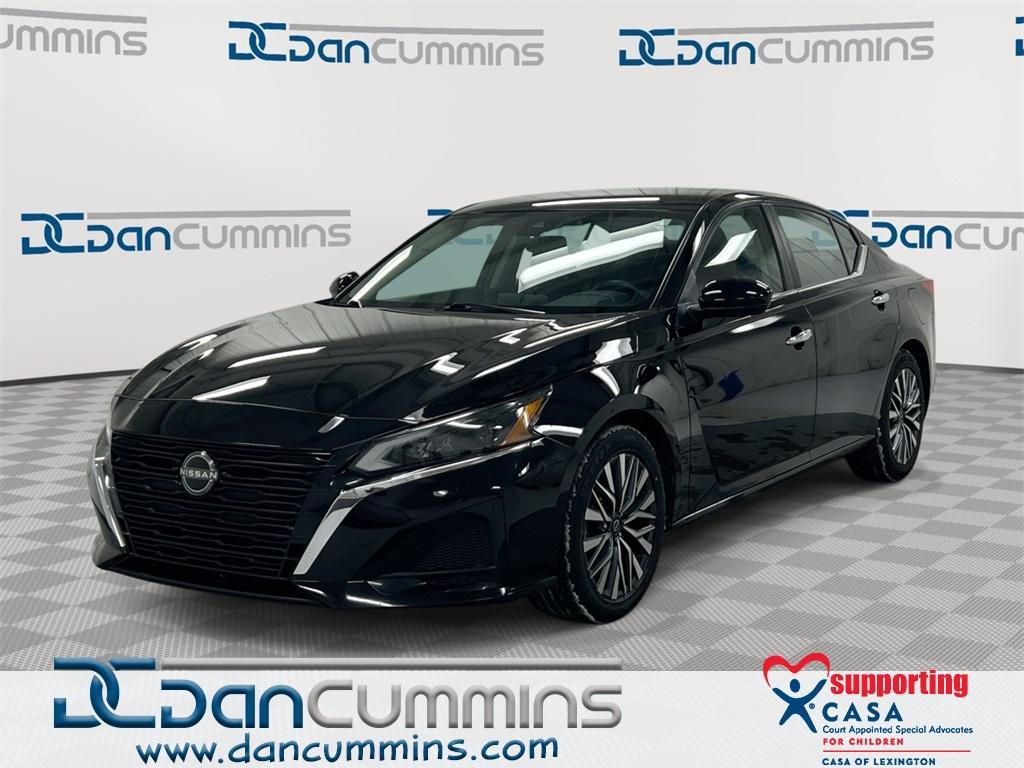 used 2023 Nissan Altima car, priced at $17,987