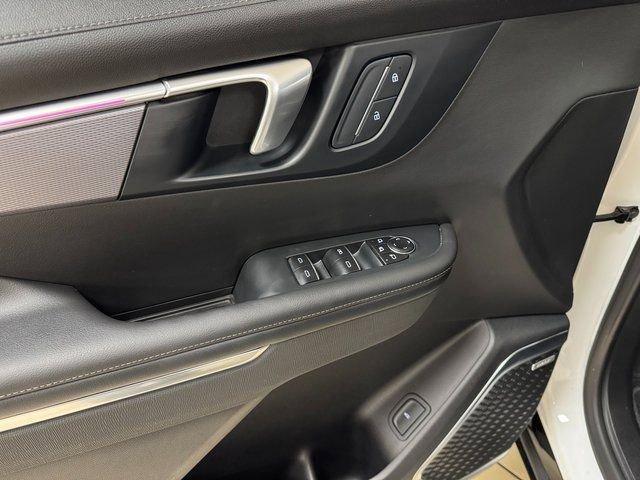 used 2025 Buick Enclave car, priced at $37,000