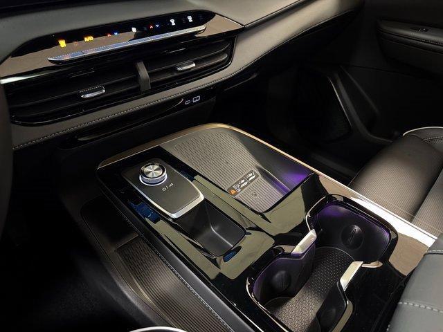 used 2025 Buick Enclave car, priced at $55,800