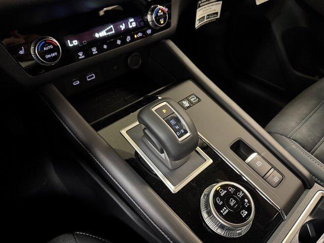 new 2025 Mitsubishi Outlander PHEV car, priced at $40,437