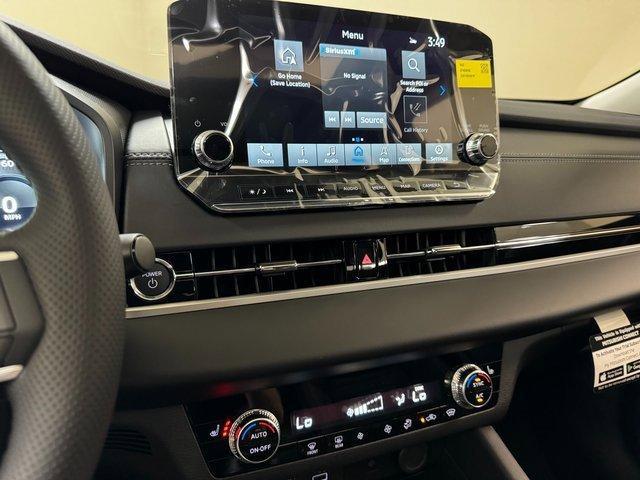 used 2024 Mitsubishi Outlander PHEV car, priced at $35,000