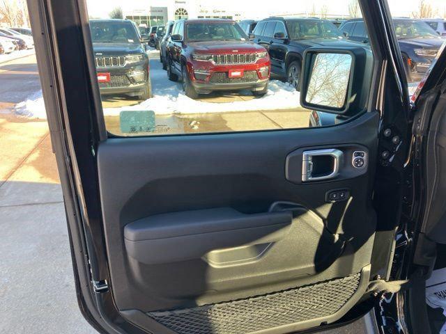 new 2026 Jeep Gladiator car, priced at $47,410
