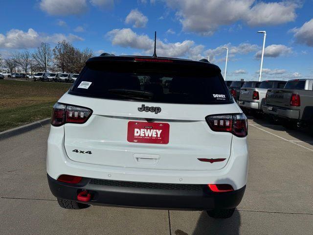 new 2026 Jeep Compass car, priced at $34,365
