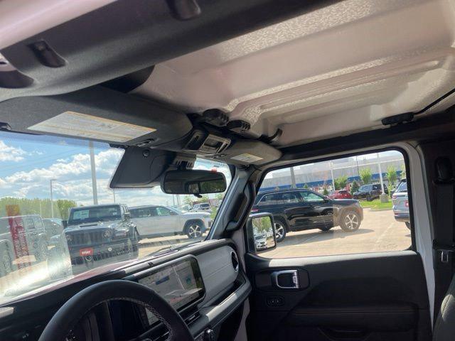 used 2025 Jeep Wrangler car, priced at $38,956