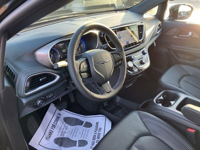 new 2026 Chrysler Pacifica car, priced at $39,865