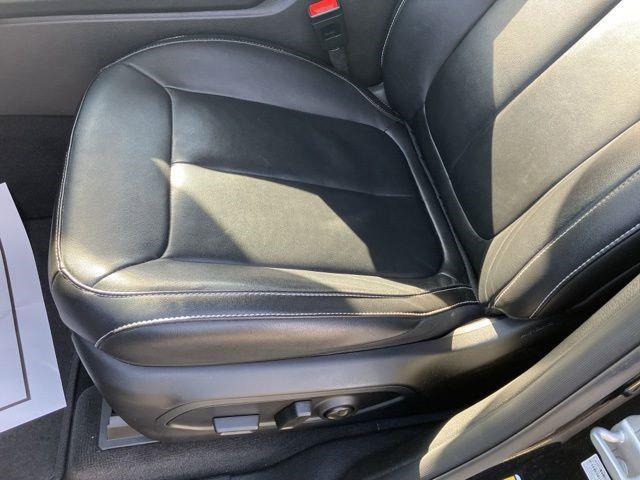 used 2023 Jeep Grand Cherokee car, priced at $29,654