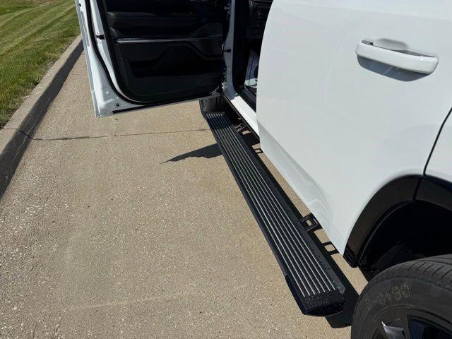 new 2026 Jeep Grand Wagoneer car, priced at $97,730