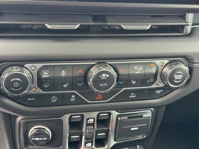 new 2026 Jeep Gladiator car, priced at $54,105