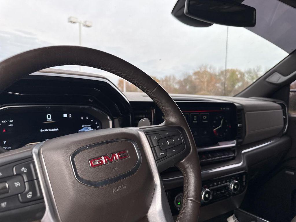 used 2022 GMC Sierra 1500 car, priced at $39,000