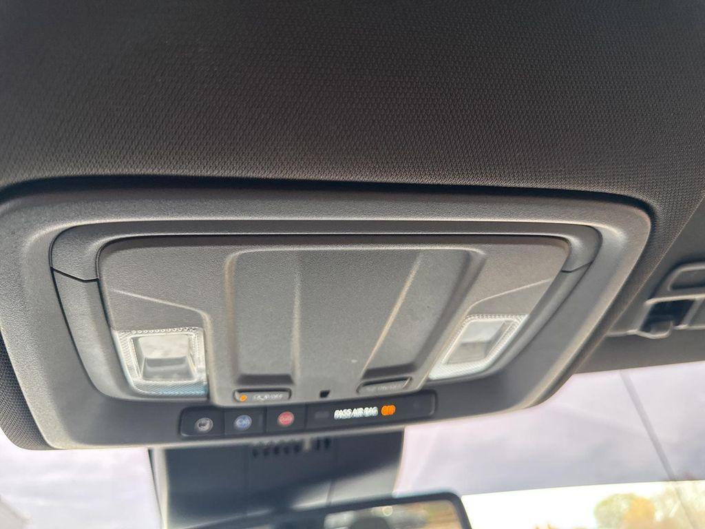 used 2022 GMC Sierra 1500 car, priced at $39,000