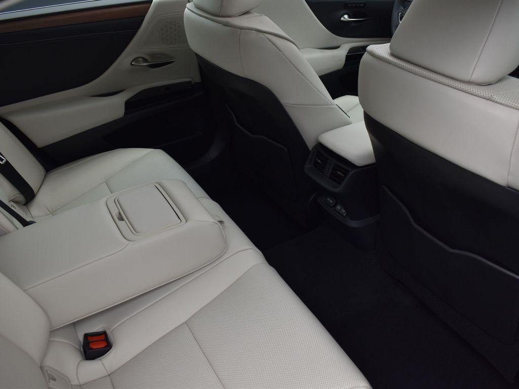 new 2025 Lexus ES 350 car, priced at $49,860