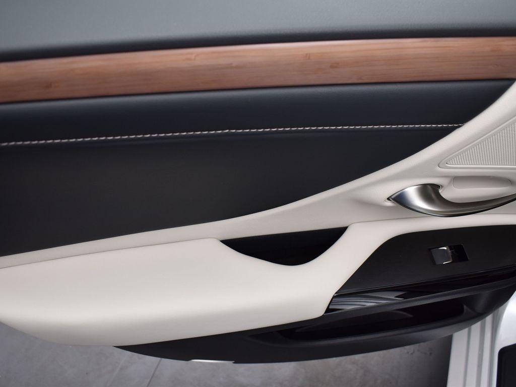 new 2025 Lexus ES 350 car, priced at $49,860