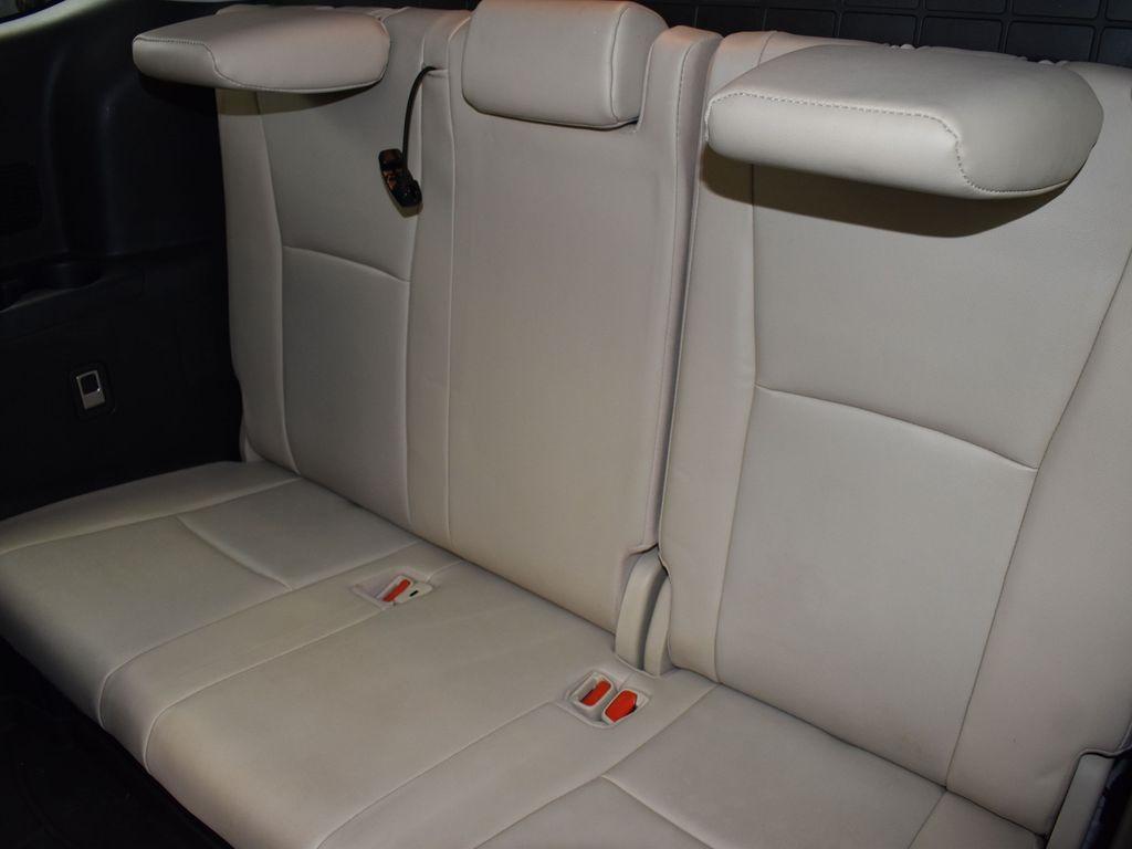 used 2020 Toyota Highlander car, priced at $25,970