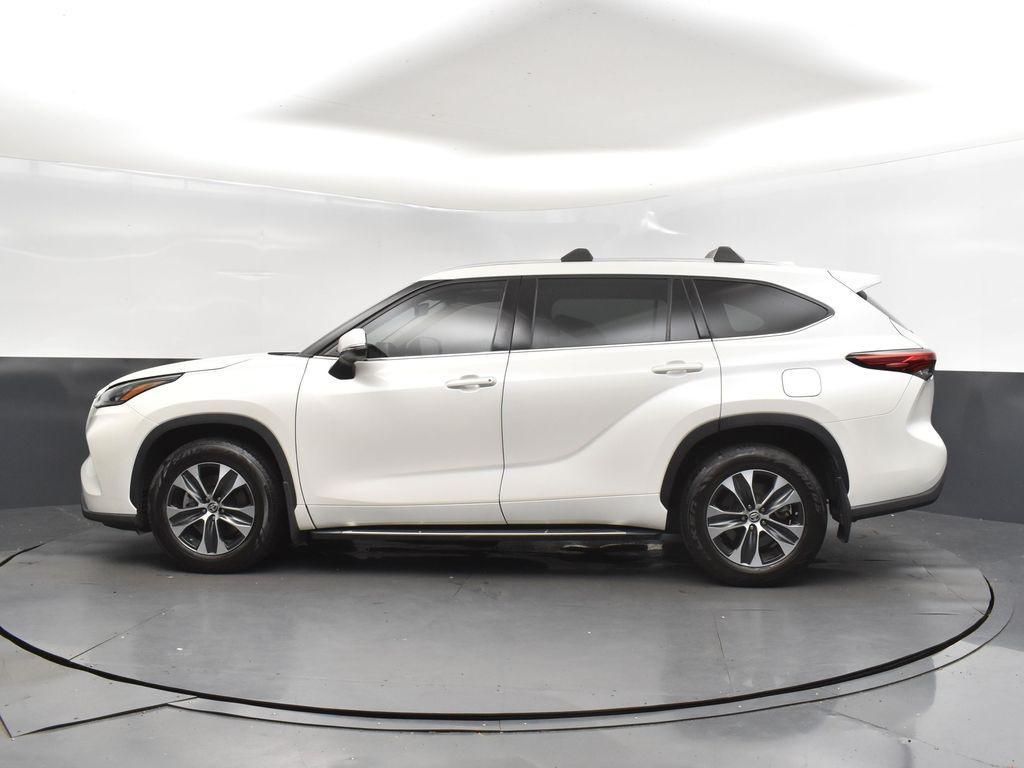 used 2020 Toyota Highlander car, priced at $25,970