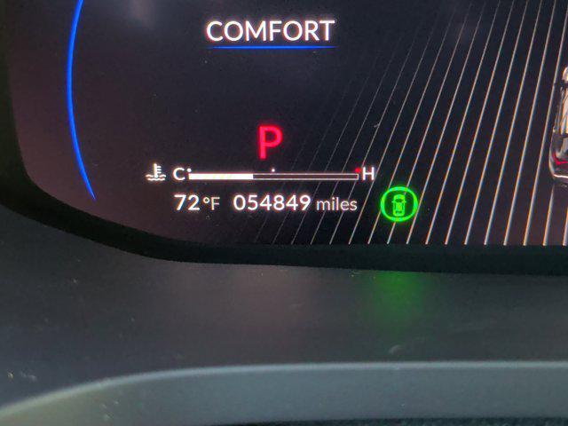 used 2022 Acura MDX car, priced at $37,991