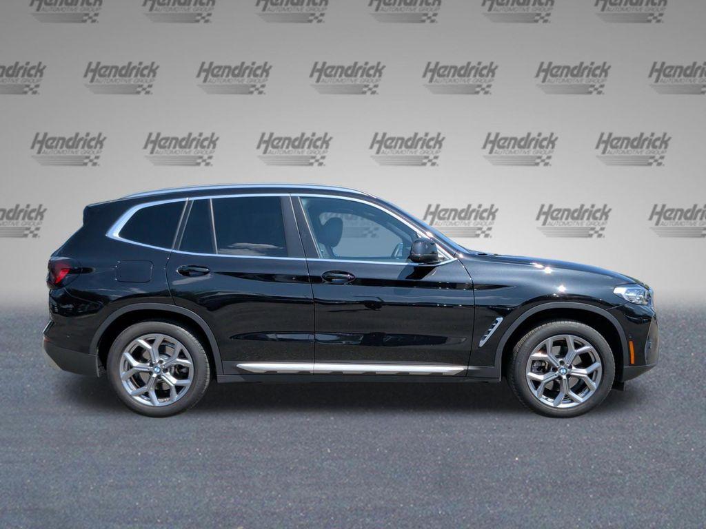 BMW X3 view 6