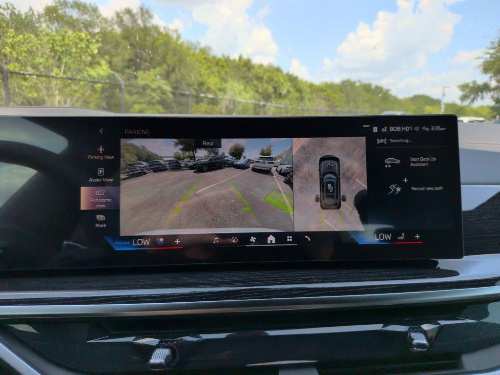 new 2027 BMW X7 car, priced at $104,927