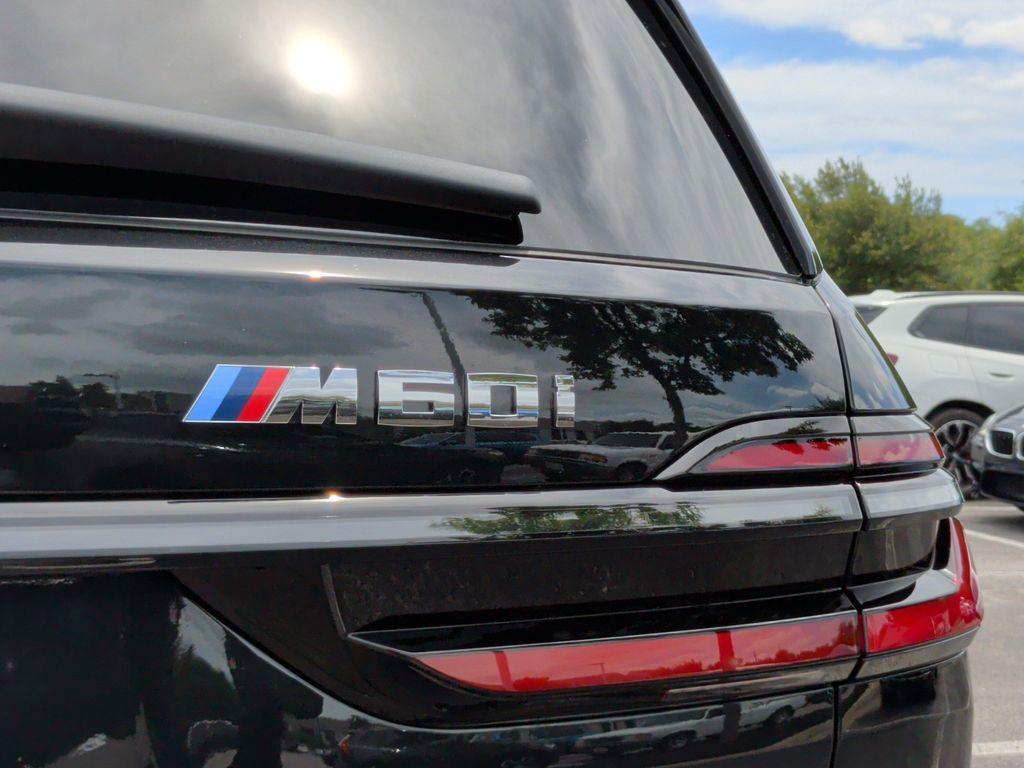 new 2027 BMW X7 car, priced at $129,327