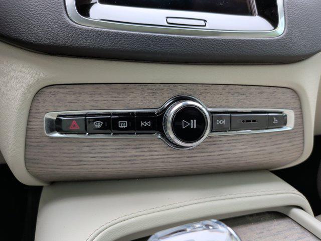 used 2022 Volvo XC90 Recharge Plug-In Hybrid car, priced at $34,991