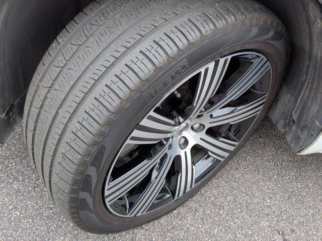 used 2022 Volvo XC90 Recharge Plug-In Hybrid car, priced at $34,991