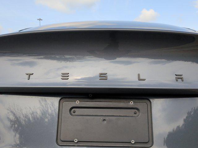 used 2021 Tesla Model 3 car, priced at $23,617