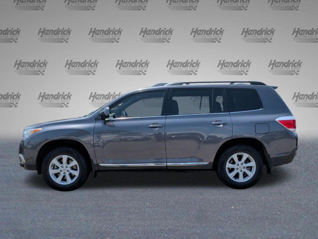 used 2013 Toyota Highlander car, priced at $14,936