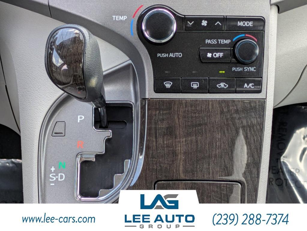 used 2014 Toyota Venza car, priced at $14,000