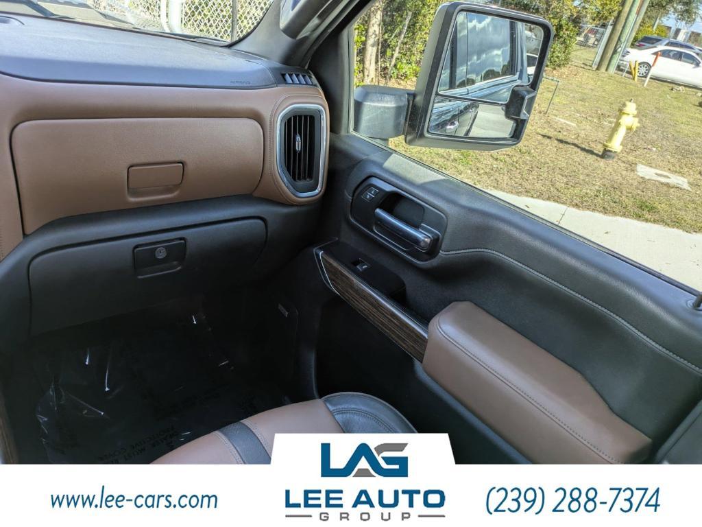 used 2023 Chevrolet Silverado 2500 car, priced at $40,000