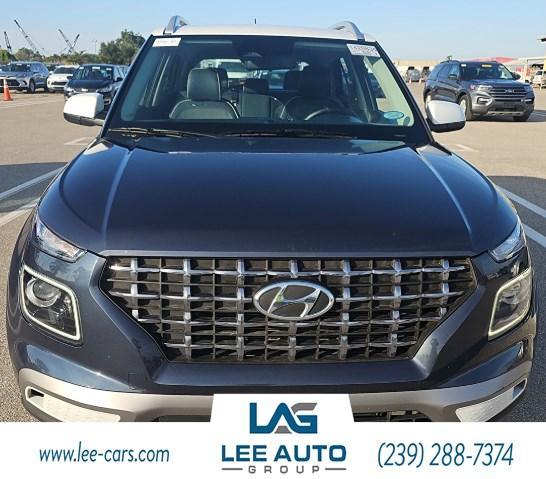 used 2024 Hyundai Venue car