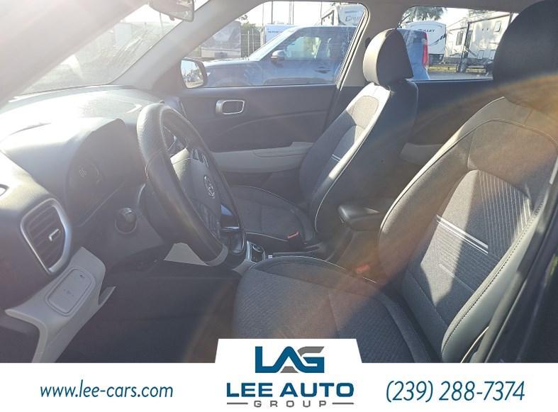 used 2024 Hyundai Venue car