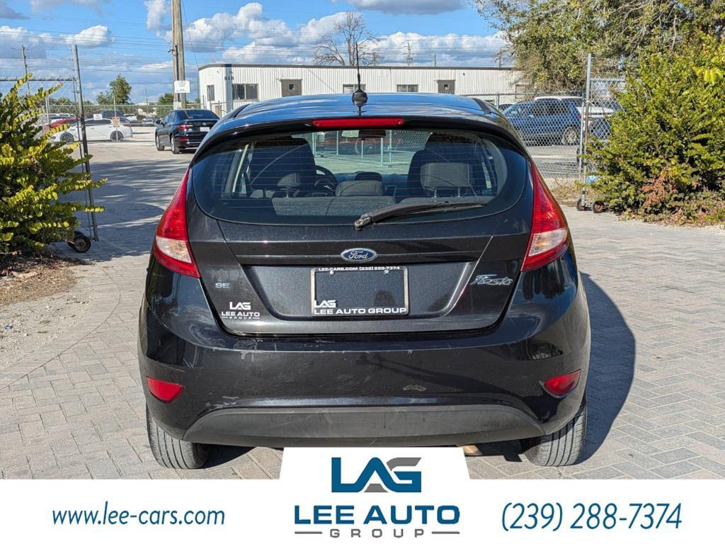 used 2013 Ford Fiesta car