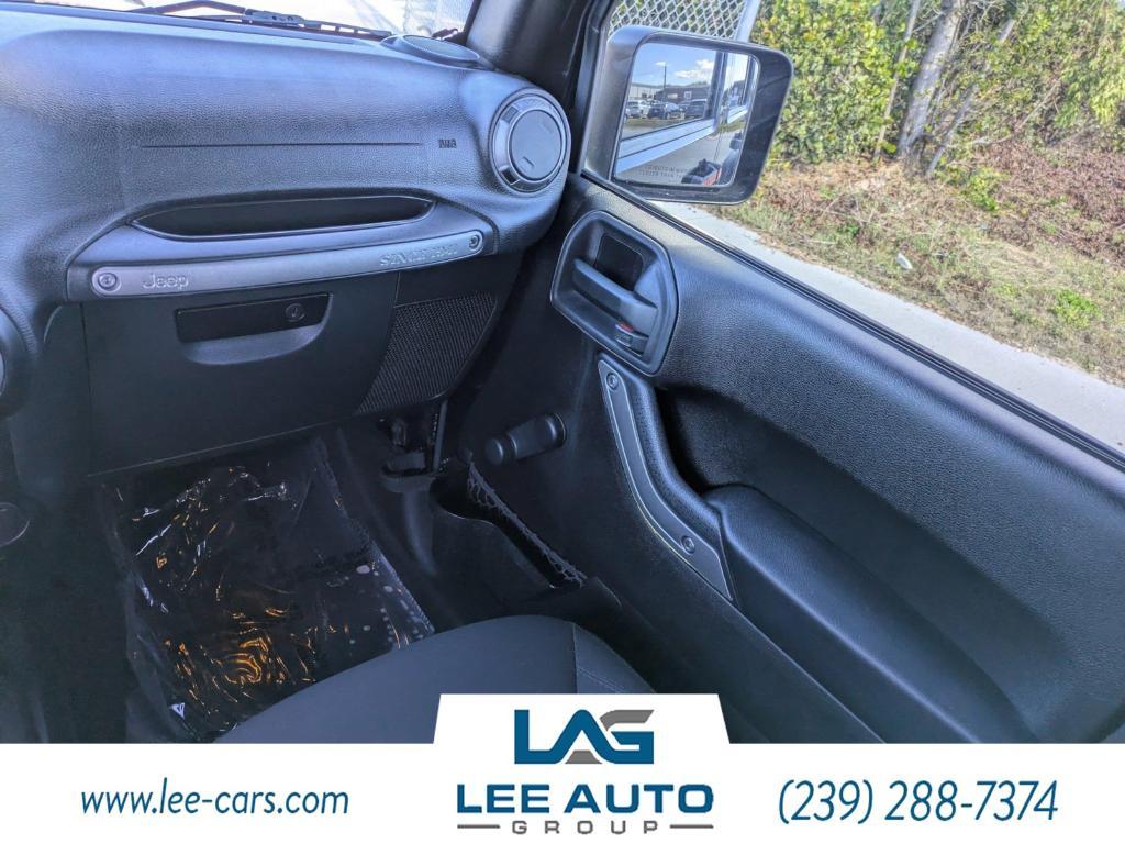 used 2015 Jeep Wrangler Unlimited car, priced at $16,000