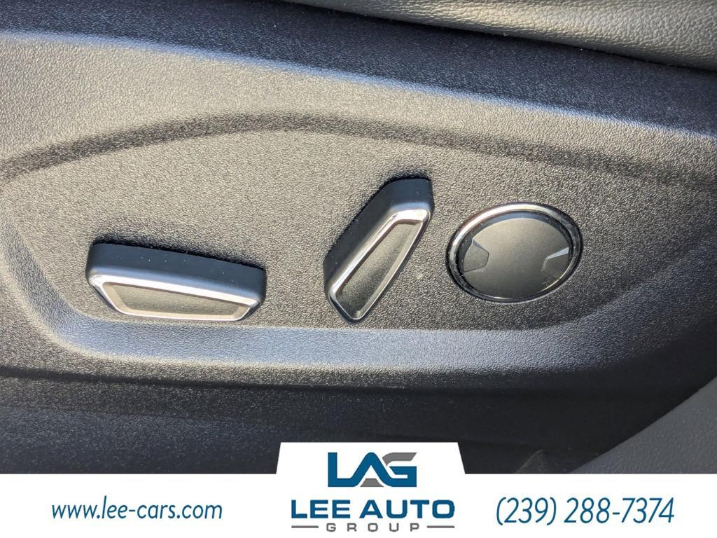 used 2015 Ford Edge car, priced at $13,000