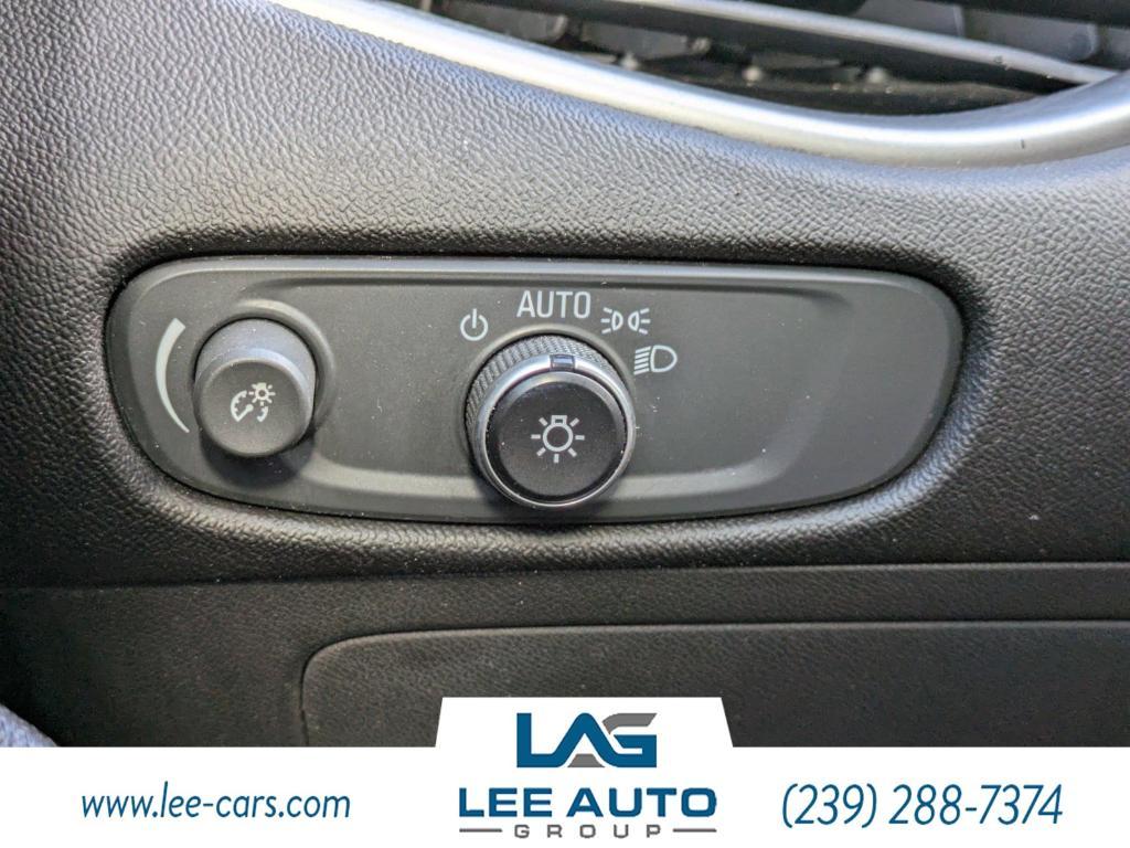 used 2019 Chevrolet Malibu car, priced at $10,000