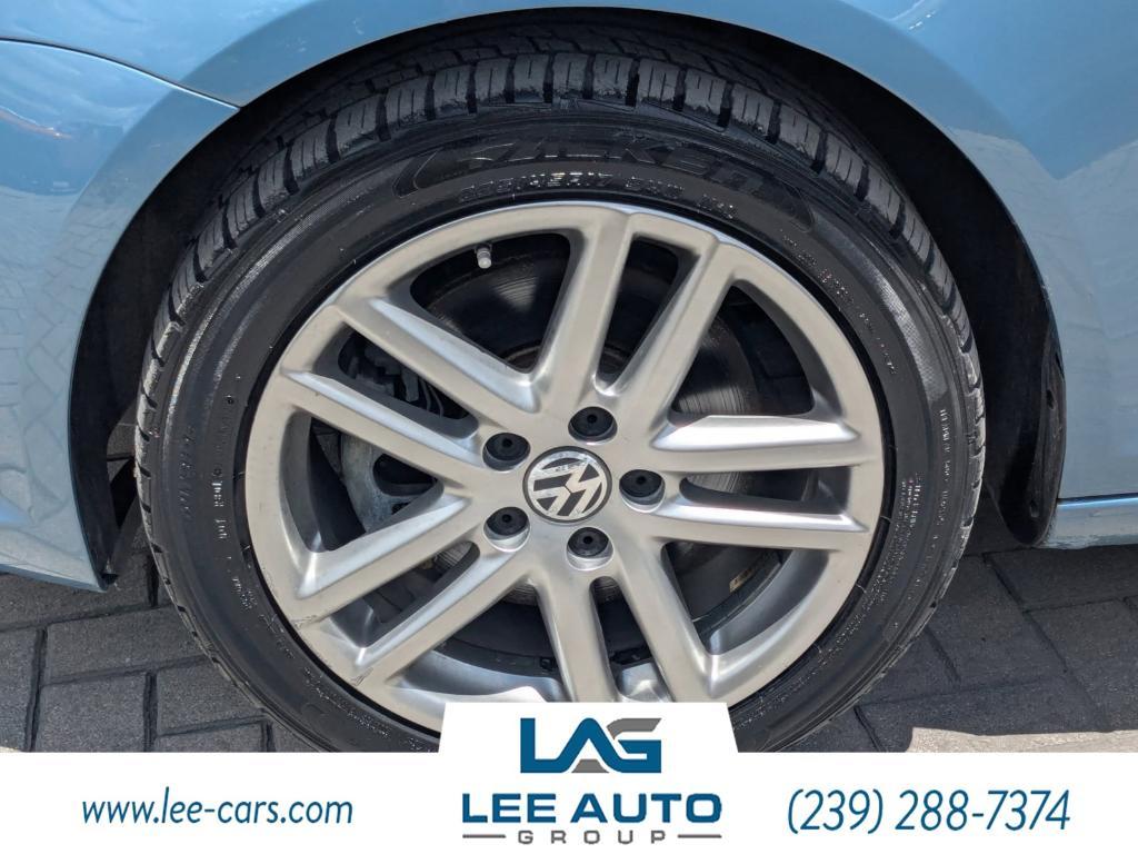 used 2008 Volkswagen Eos car, priced at $8,500