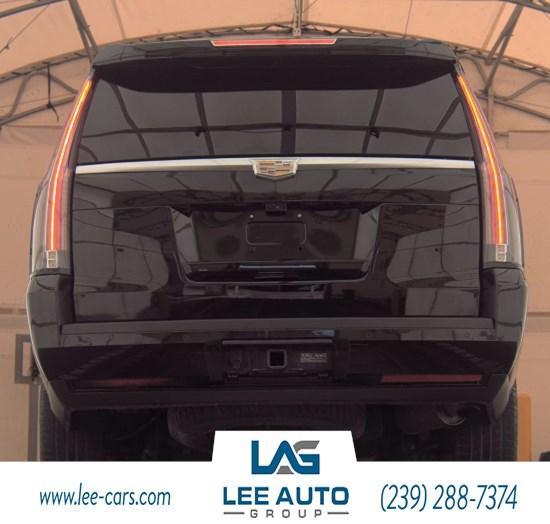 used 2017 Cadillac Escalade ESV car